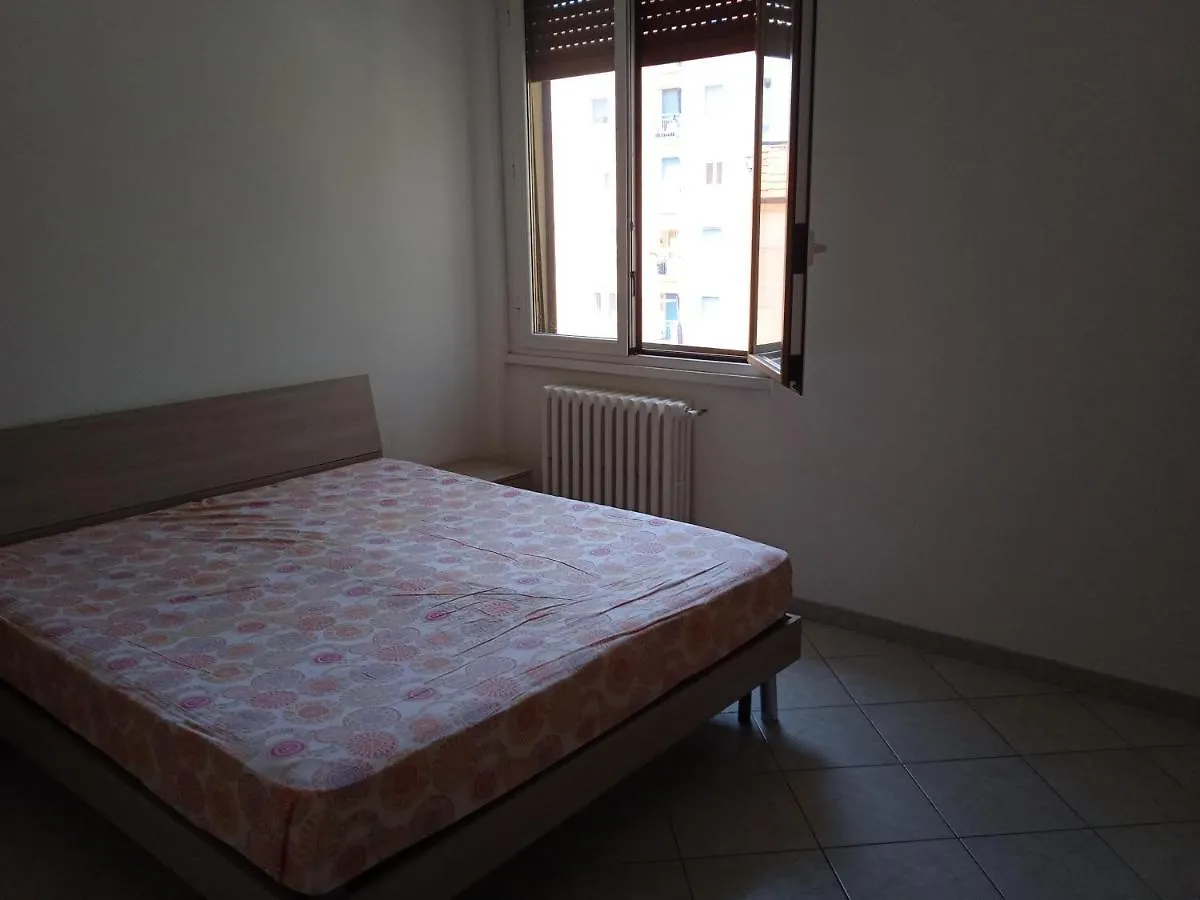 דירות ברסו Niguarda Alfred House איטליה
